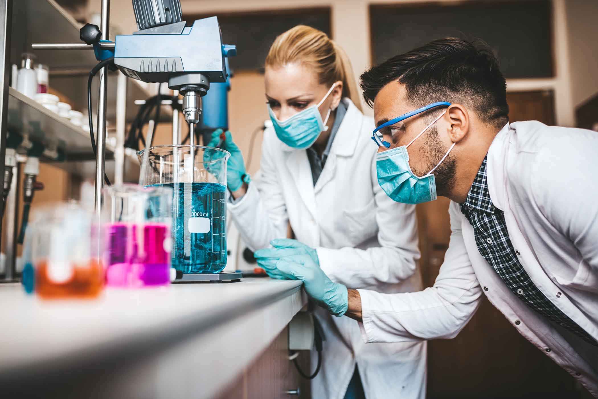 Students in pharmacy lab